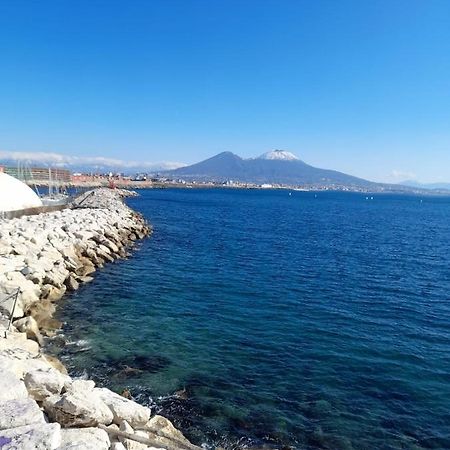 Home Sweet Home Napoli Bagian luar foto